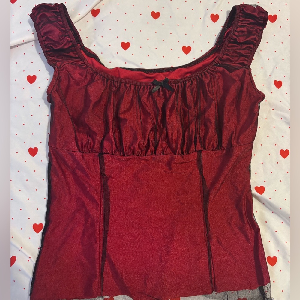 cherry red top with bow🍒🖤